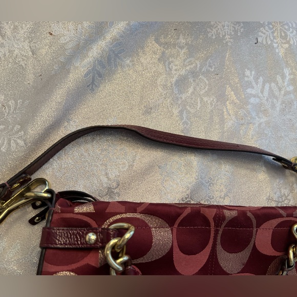 Coach Brooke red and gold shoulder bag - Picture 13 of 14